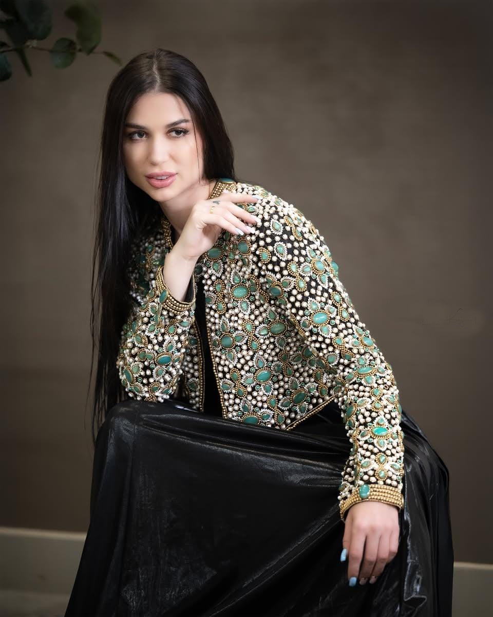 Black Emerald Stones Pearl Jacket