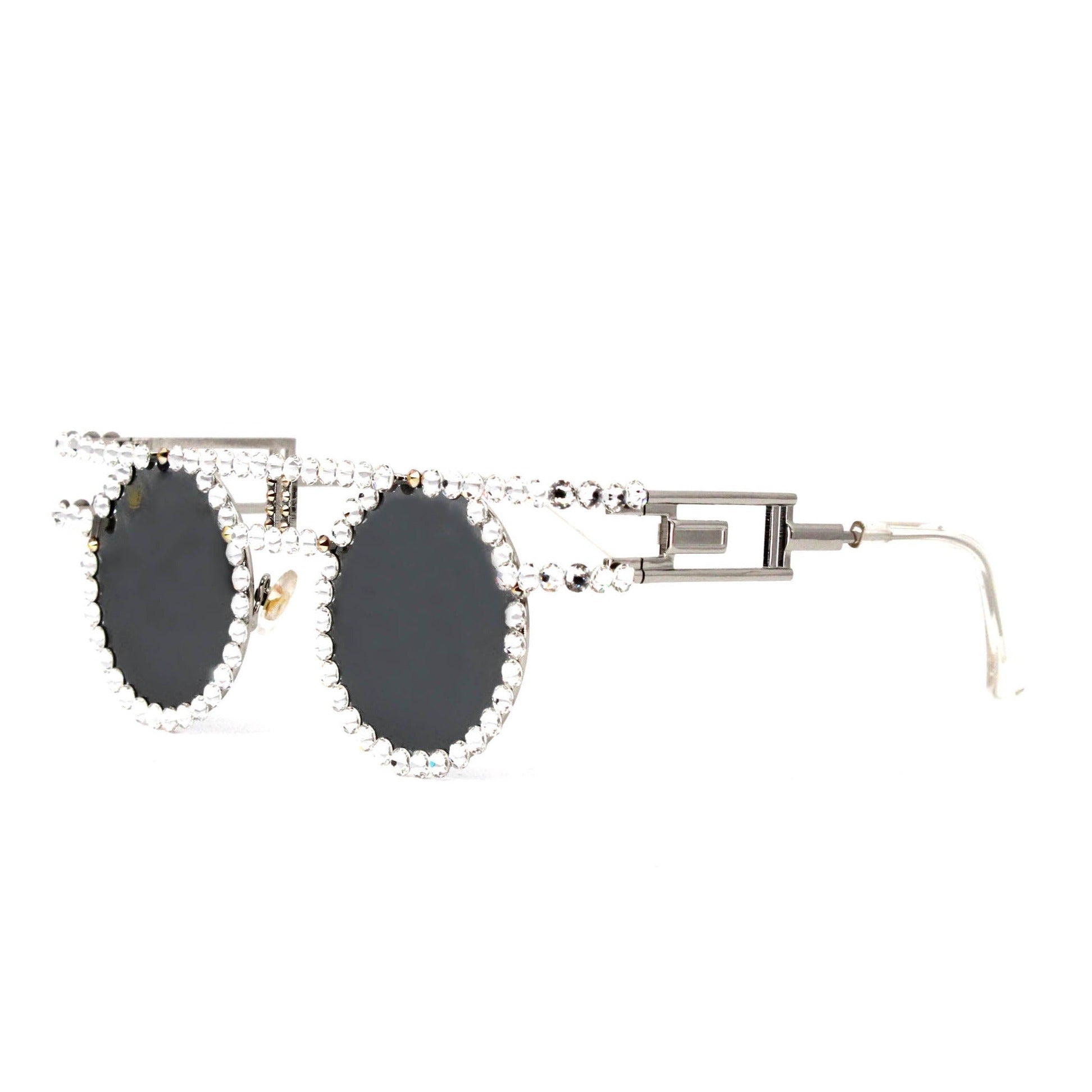 SUMMMERZ FASHION Black W Silver Maven Sunglasses