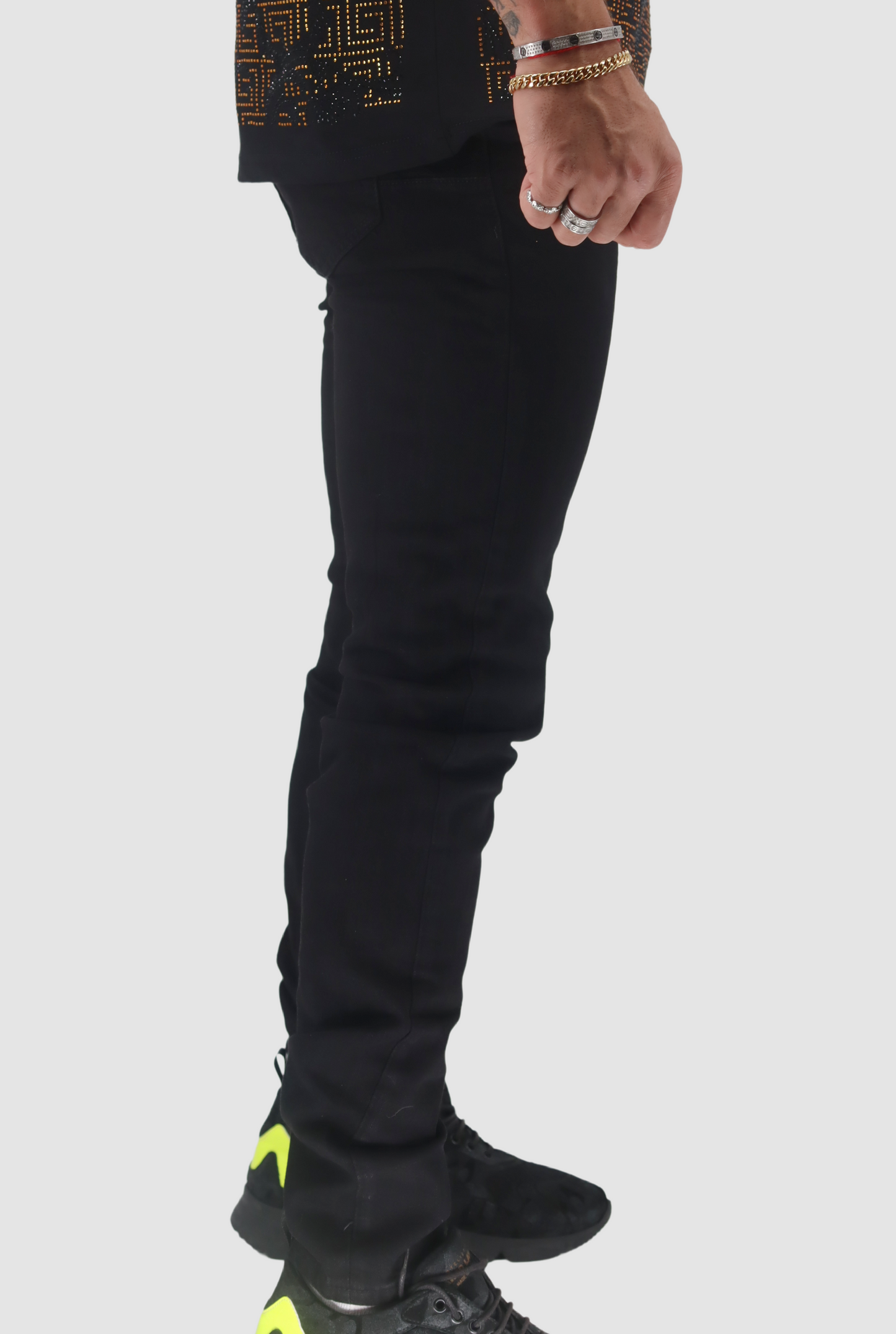 KASH Black Plain Jeans