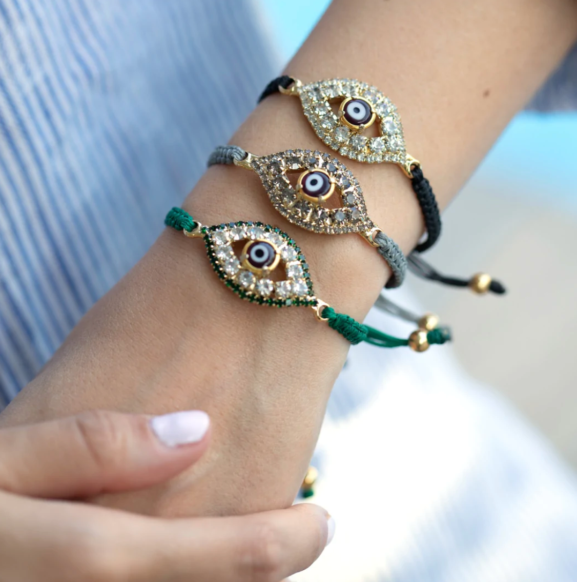Black Evil Eye Macrame Bracelet