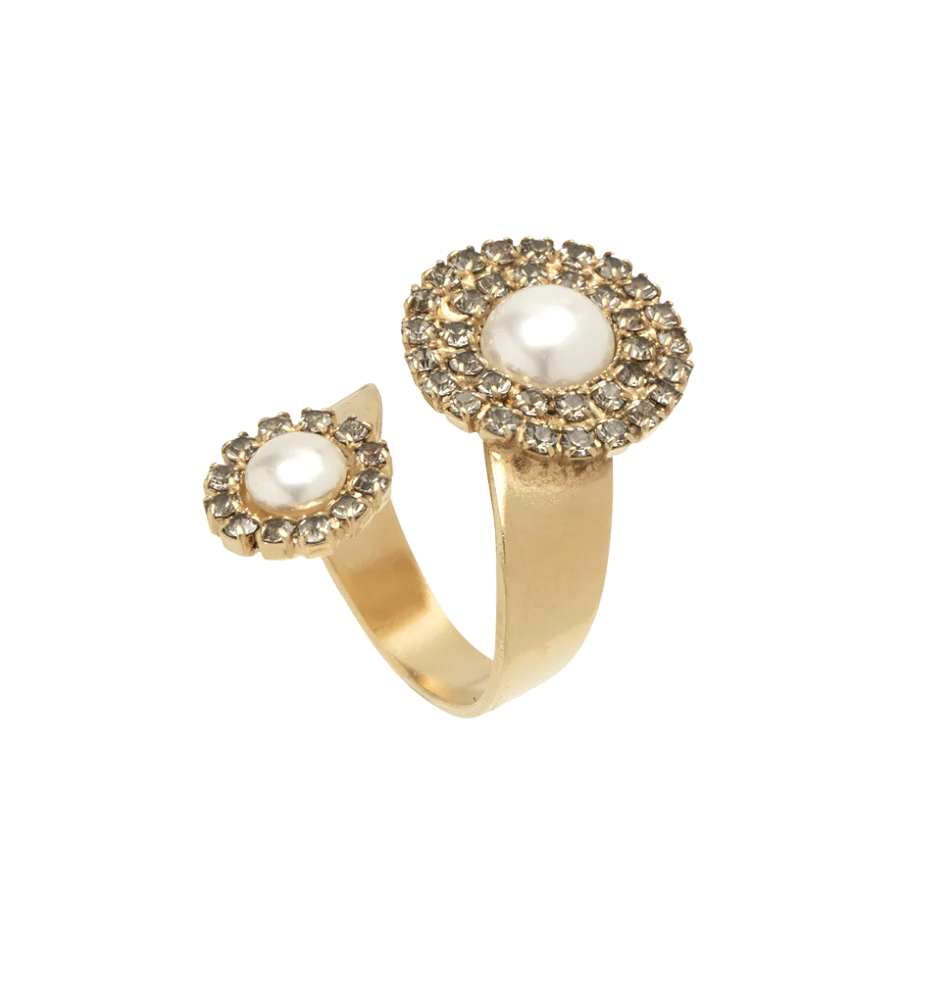 Double Trouble Pearl Ring